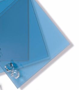 Pilkington Arctic Blue - высокоэффективное окрашенное в массе стекло 1
