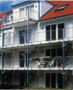 Системы конструкций для остекления балконов и лоджий 3