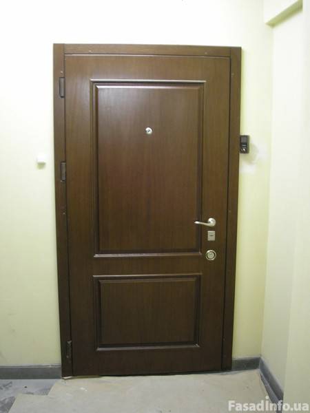 металлические двери с отделкой МДФ