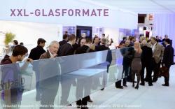 Швейцарская компания Glas Troesch AG презентовала самое длинное стекло в мире